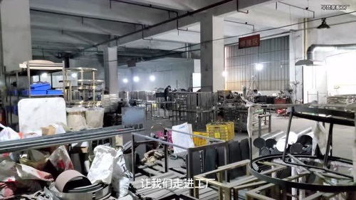 早梵榮看工廠,你想看看家具初始的模樣嗎