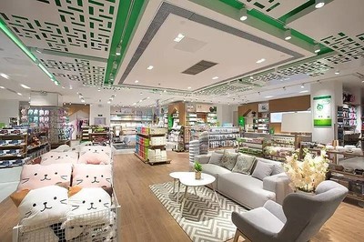 擺地攤起家、數次業態迭代、五種門店模式:這家企業能成為生活家居品類的優衣庫嗎?