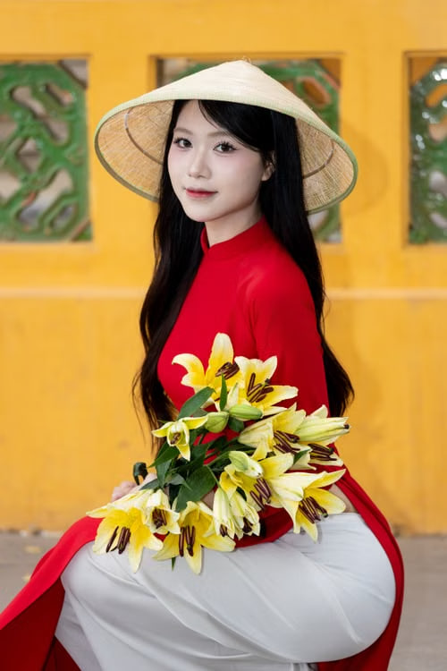 潮汐团圆海报